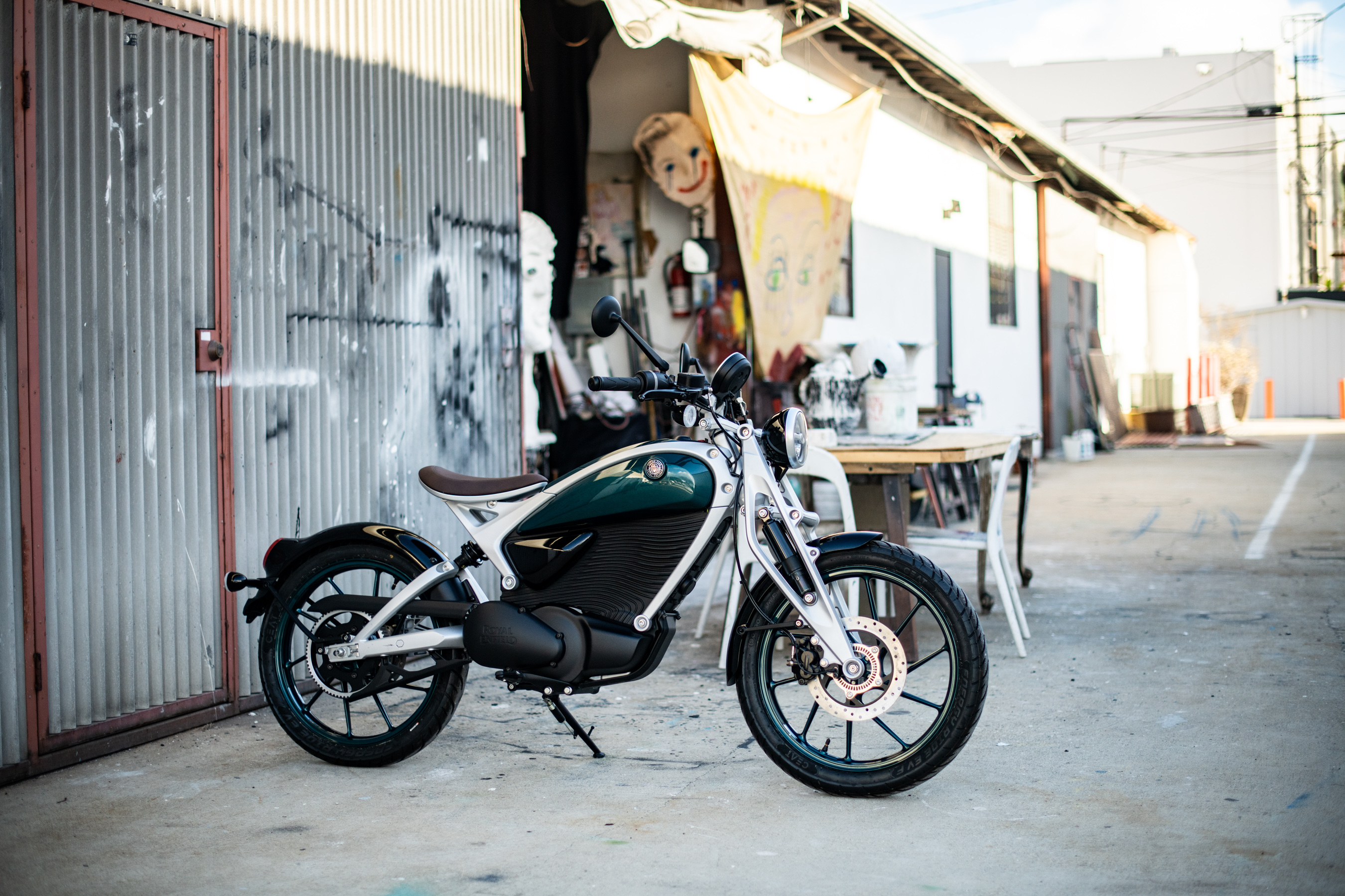 Flying Flee article full bleed